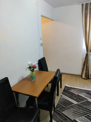 Închiriez apartament - imagine 7
