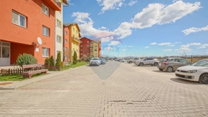 Apartament 2 Camere Subcetate - Mobilat, Parcare, Liniște lângă Brașo - imagine 17