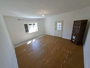 Casa pe colt de vânzare localitatea Birda - imagine 7