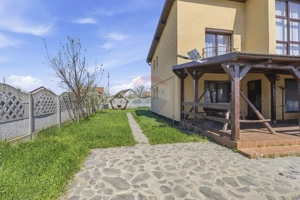 Casă cu 5 camere de inchiriat in Sofronea,Arad - imagine 2