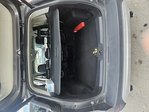 Vând Ford Kuga . - imagine 2