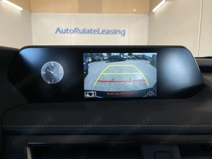 Lexus UX - imagine 12