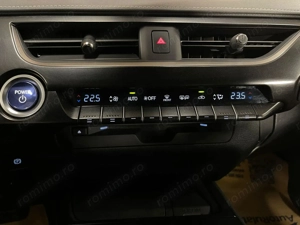 Lexus UX - imagine 18