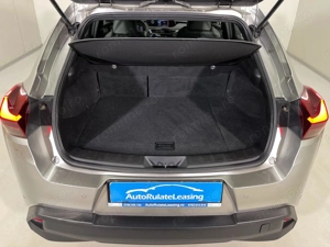 Lexus UX - imagine 12