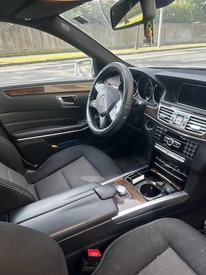  Mercedes E Clase  - imagine 5