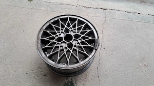 Jante  deosebite aluminiu pe r 13  4 prezoane - imagine 2