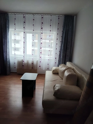 Dau in chirie apartament cu o camera decomandat, 36 mp