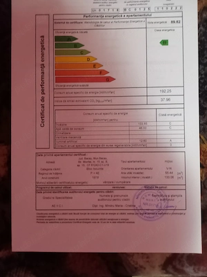 Proprietar vând apartament 3 camere Str.Mioriței 