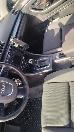  Vând Audi A4, B6 - imagine 6