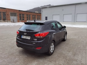 Hyundai ix35 20CRDi 184CP 4X4 automat 2013 - imagine 7