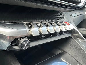 Peugeot 3008 1.6 Diesel 120 CP An 2017 - imagine 19