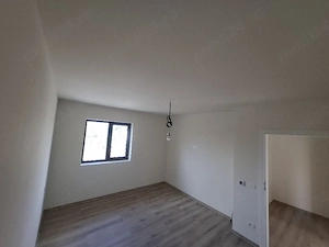 Vand casa tip duplex - imagine 3