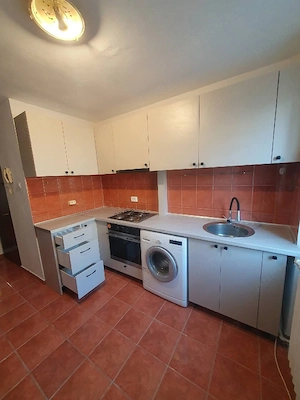 Angajăm montator mobilă cu experiență  - imagine 4