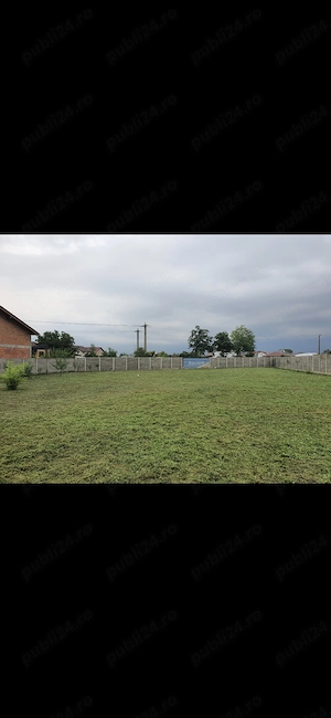 Închiriez teren mosnita noua 