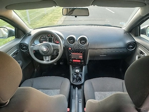 Seat Ibiza 2009 motor 1.4 tdi în 4 uși - imagine 2