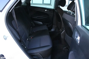 Hyundai Tucson 2017 2.0 CRDi AWD Automatik Style  - imagine 9