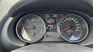 Nissan Qashqai 2012 1.5 dCi 110 CP EURO 5   - imagine 8