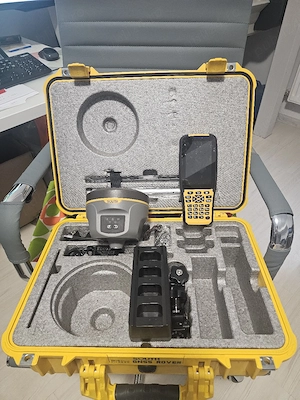 Receptor GPS GNSS South G1C   Complet, Gata de utilizare - Ideal Topografie   Cadastru   Agricultura