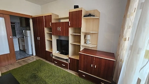 Inchiriez garsoniera in cartierul Astra