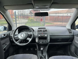 Vw polo 1.2 benzina 75 cp an 2006 acte la zi fiscal pe loc  - imagine 8