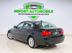 BMW Seria 3 320d xDrive DPF - imagine 8