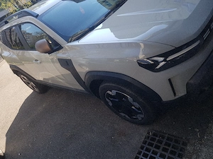 Vand Dacia Duster 140 cp Hibrid  - imagine 2