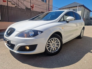 Seat Leon 2012 188000 km impecabila foarte intretinuta  - imagine 2