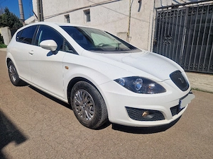 Seat Leon 2012 188000 km impecabila foarte intretinuta  - imagine 3