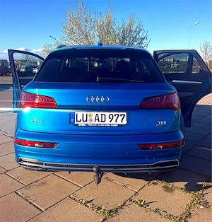 Audi Q5 2.0 TDI Quattro - imagine 2