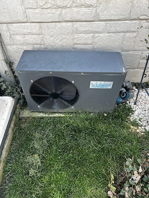 pompa caldura piscina, robot curățenie, derulator prelata