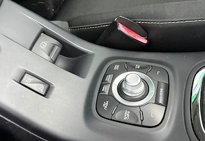 Renault Megane ENERGY dCi 110 Start & Stop Dynamique - imagine 14