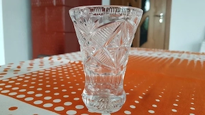 Vaza mica cristal,noua,RDG,peste 40 ani vechime.