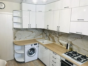 Garsonieră zona Titan