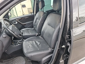 Dacia Duster Prestige, 1.5dci 4x4 euro 5  - imagine 9