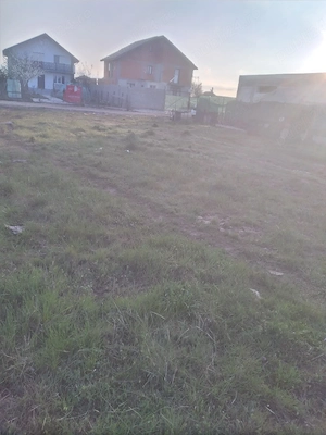  oferta vand teren zona aeroport 