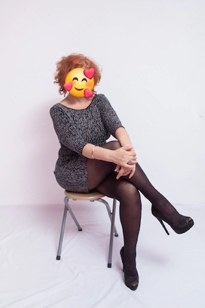 doamna matura 43ani cu 62kg sâni Nr 4 dețin jucării   - imagine 3