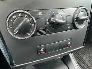 Mercedes-Benz A-Class 2.0 Diesel 82 CP An 2011 - imagine 19