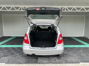 Mercedes-Benz A-Class 2.0 Diesel 82 CP An 2011 - imagine 13