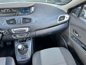 Renault Scenic 1.5 Diesel 110 CP An 2013 - imagine 16