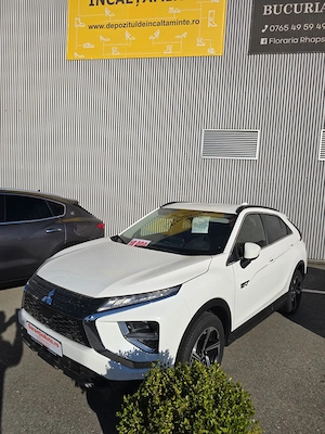Mitsubishi Eclipse-Cross GARANTIE Hybrid 4x4 Keyless Comenzi Vocale Faruri LED TVA Deductibil - imagine 3