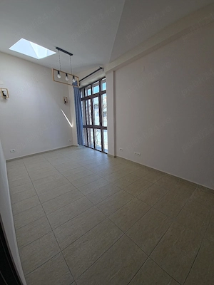 Vila zona Piata Stefan - imagine 3