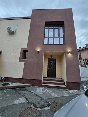 Vila zona Piata Stefan - imagine 8