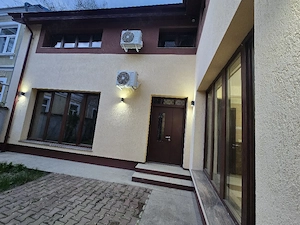 Vila zona Piata Stefan