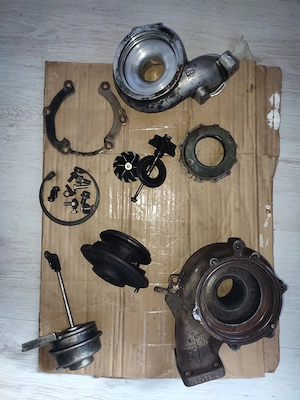 turbina vw crafter 2.5 bjm 2009 | Turbina originală VW Crafter 2.5 TDI | turbosuflantă Crafter