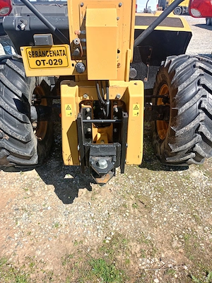 Încărcătorul telescopic Caterpillar TH407,an fabricatie 2010 - imagine 5