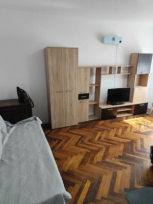 Proprietar închiriez ap. cu  camera zona Olimpia Stadion