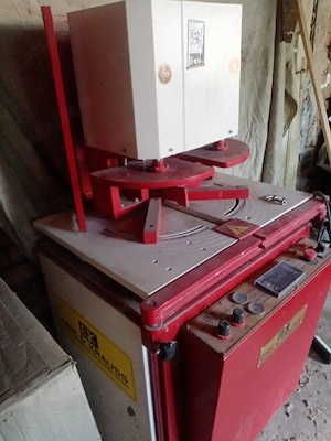 Vând mașină lipit PVC Erik & Krauss