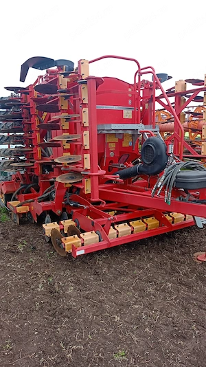 Semănătoarea Väderstad Rapid RDA 600S din anul 2014 - imagine 3