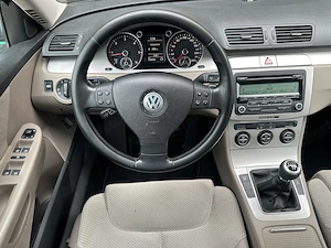 Volkswagen Passat 2.0 Diesel 110 CP An 2010 - imagine 12