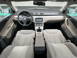 Volkswagen Passat 2.0 Diesel 110 CP An 2010 - imagine 5